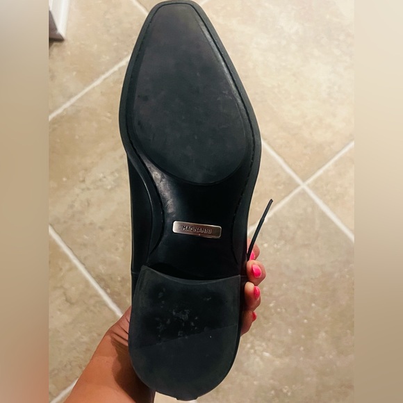 Magnanni Classic Black Leather Derbys - Picture 8 of 9